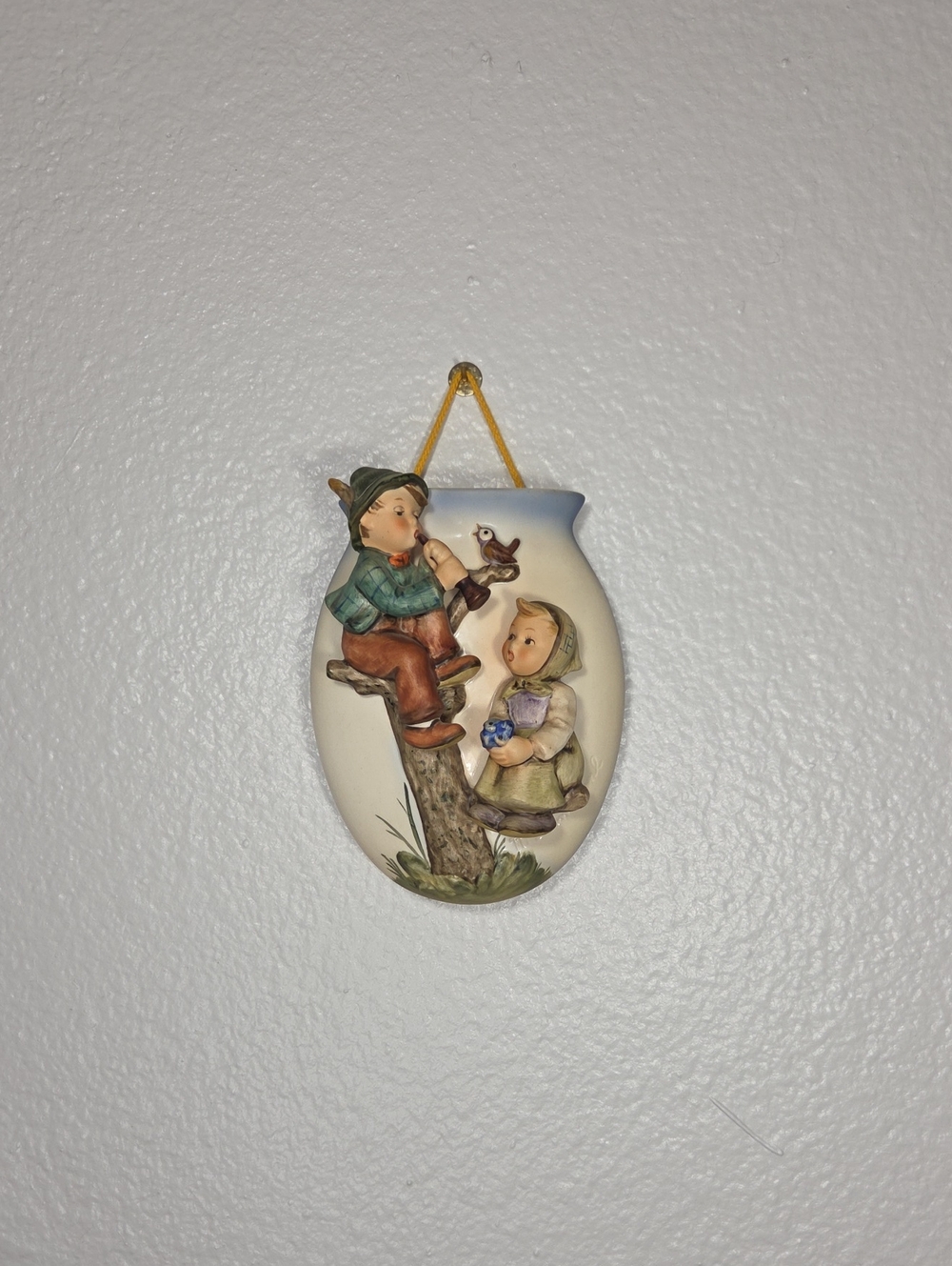 Vintage Hummel 1958 360/A Cream Wall Plaque with Boy, Girl & Bird